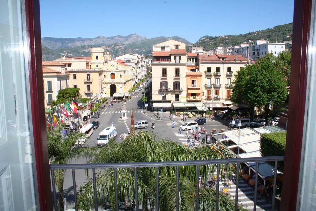 La Casa Dell'Orologio - Main Square Hotel Sorrento Cameră foto